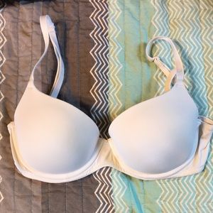 Victoria’s Secret bra
